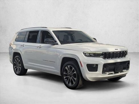 Used 2021 Jeep Grand Cherokee L Overland w/ Advanced Protech Group III image 3