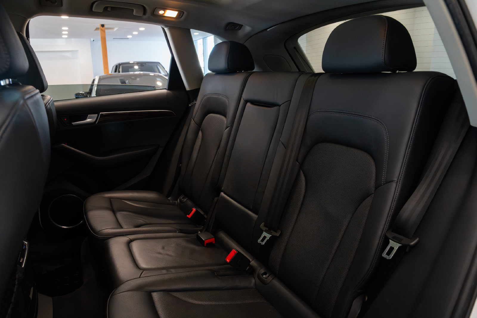 Used 2011 Audi Q5 3.2 Prestige AWD/4WD image 21