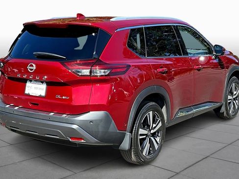 Used 2022 Nissan Rogue SL w/ SL Premium Package image 12