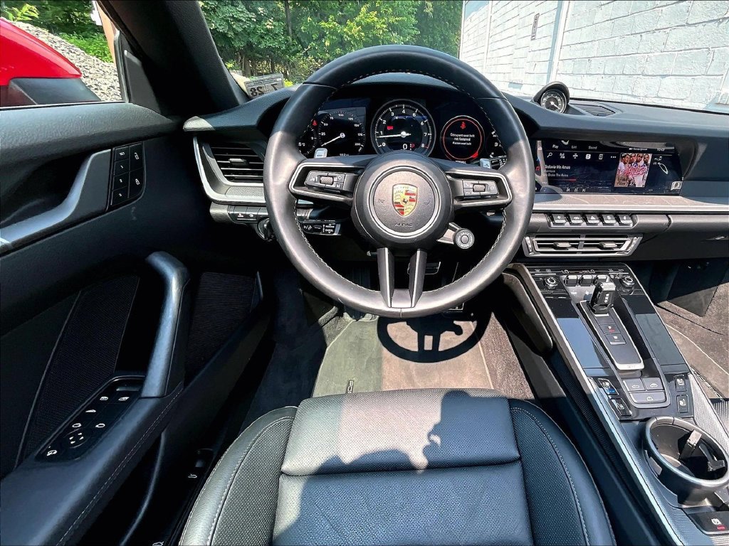 Used 2023 Porsche 911 Carrera RWD image 11