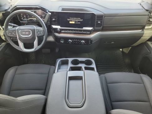 Used 2023 GMC Sierra 1500 Elevation AWD/4WD image 9