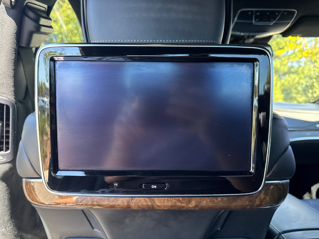 Used 2014 Mercedes-Benz S 550 Sedan image 21