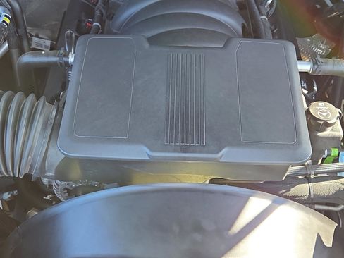 Used 2022 Chevrolet Silverado 2500 LTZ w/ LTZ Plus Package image 33