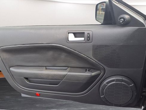 Used 2007 Ford Mustang GT Premium image 14