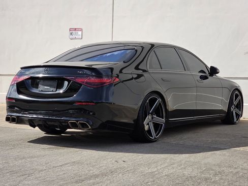 Used 2021 Mercedes-Benz S 580 4MATIC Sedan image 5