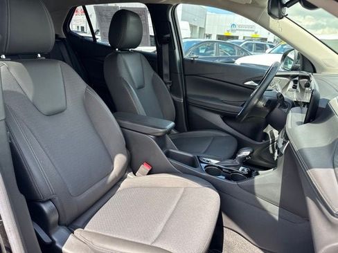 Used 2024 Buick Encore GX Preferred w/ Comfort Package AWD/4WD image 28