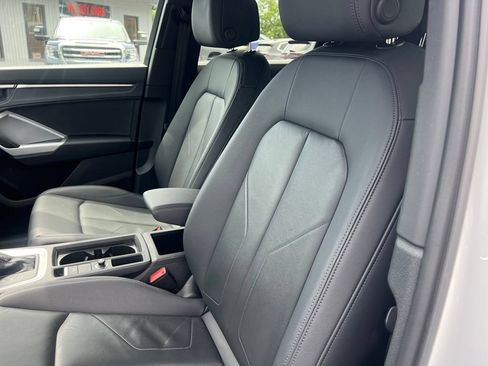 Used 2025 Audi Q3 2.0T Premium AWD/4WD image 11