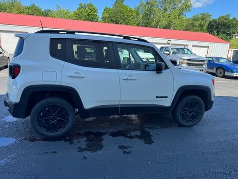 Used 2021 Jeep Renegade Sport AWD/4WD image 7
