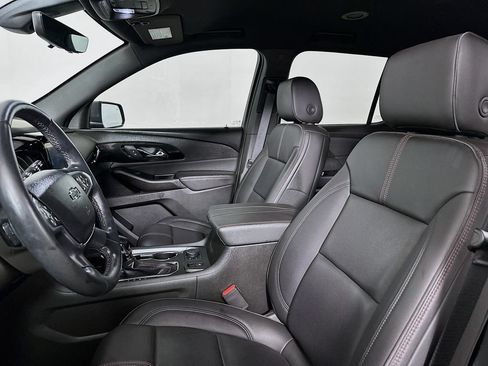 Used 2023 Chevrolet Traverse RS w/ LPO, Floor Liner Package FWD image 8