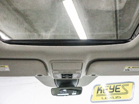 Used 2025 Honda Odyssey EX-L image 12