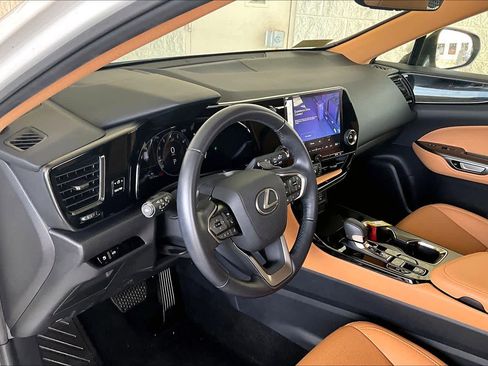 Used 2022 Lexus NX 250 FWD w/ Accessory Package 2 image 17