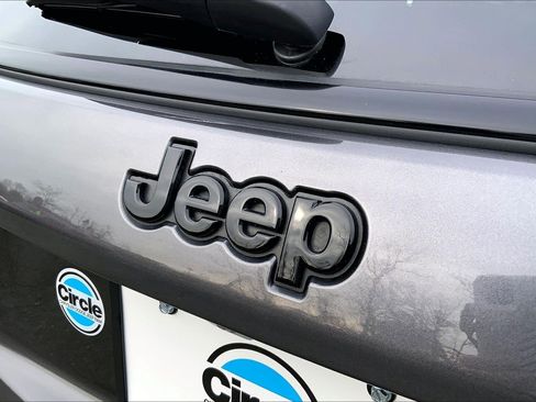 Certified 2023 Jeep Compass Altitude w/ Convenience Group image 28