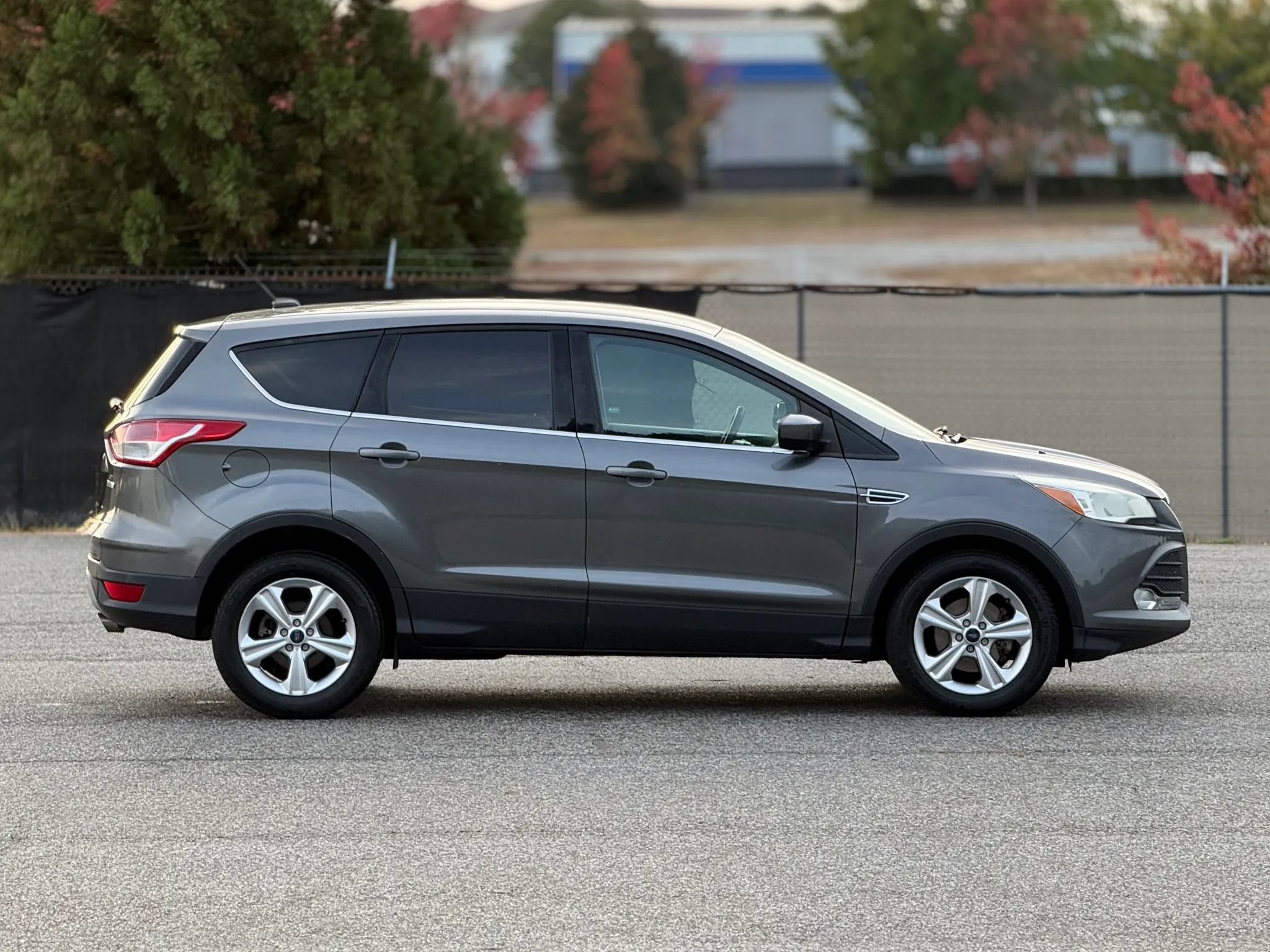 Used 2014 Ford Escape SE FWD image 7