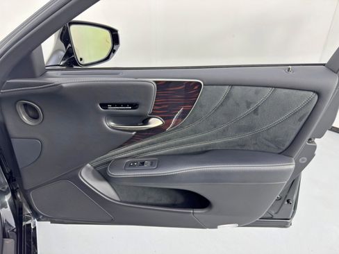 Used 2018 Lexus LS 500 AWD image 46