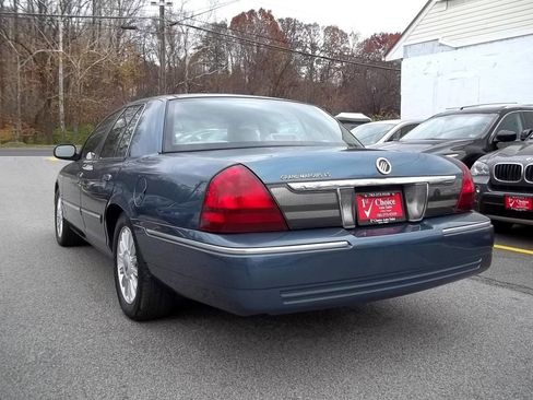 Used 2010 Mercury Grand Marquis LS image 2