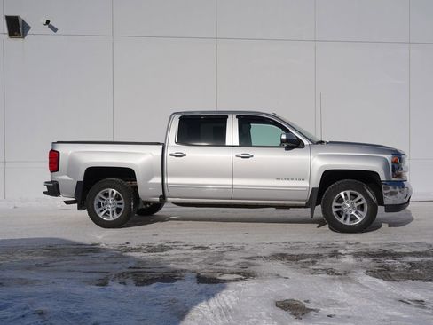 Used 2018 Chevrolet Silverado 1500 LT w/ All Star Edition image 2