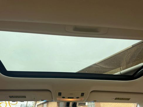 Used 2015 Lexus ES 350 ES 350 Sedan 4D w/ Premium Package image 31