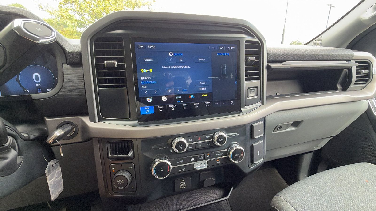 Used 2025 Ford F150 XLT w/ Equipment Group 301A Standard AWD/4WD image 29