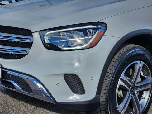 Certified 2021 Mercedes-Benz GLC 300 GLC 300 image 8