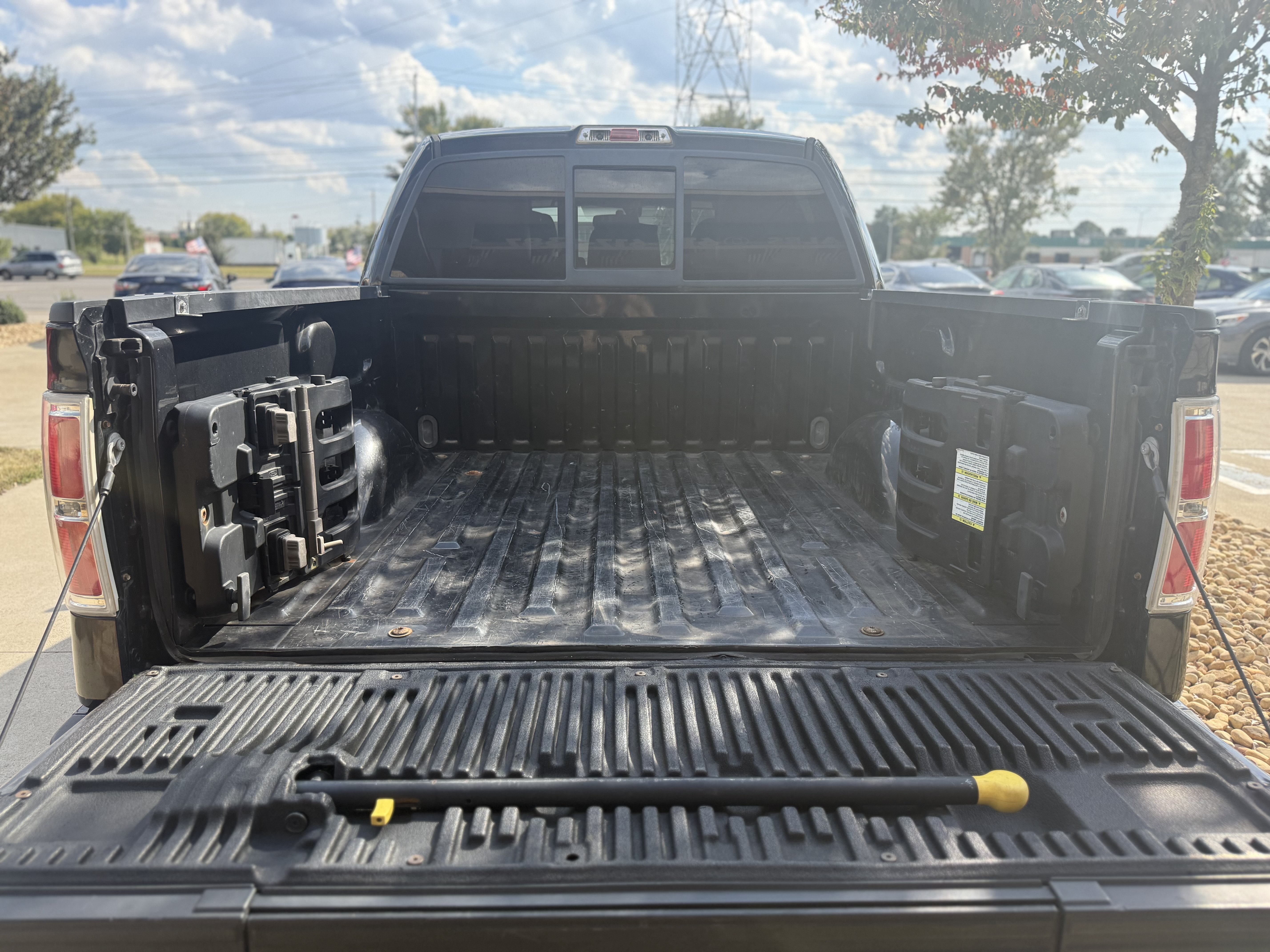 Used 2012 Ford F150 Platinum AWD/4WD image 17