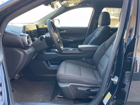 Used 2025 Chevrolet Equinox LT image 27