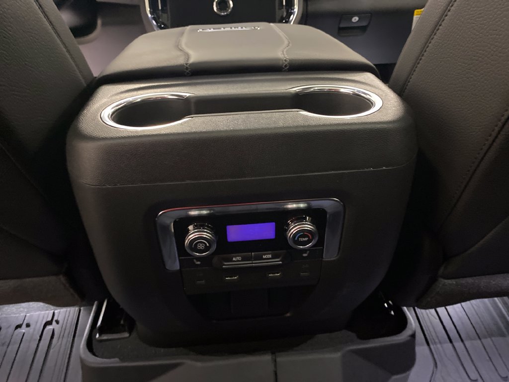 New 2026 GMC Yukon Denali w/ Denali Reserve Package RWD image 20