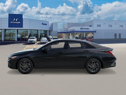 New 2026 Hyundai Elantra Blue image 3