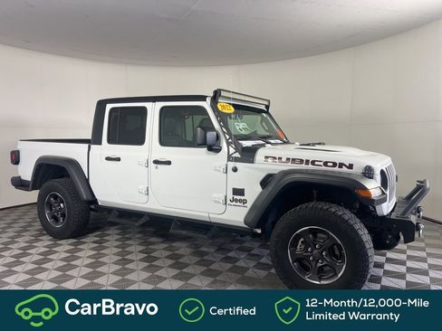 Used 2022 Jeep Gladiator Rubicon w/ Cold Weather Group AWD/4WD image 2