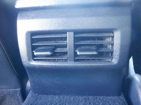 Used 2015 Lexus IS 250 image 32