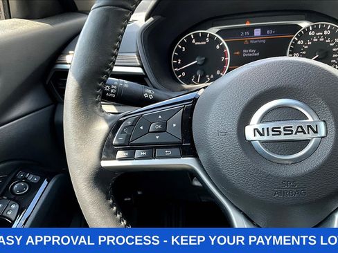 Used 2022 Nissan Altima 2.5 SL FWD image 13