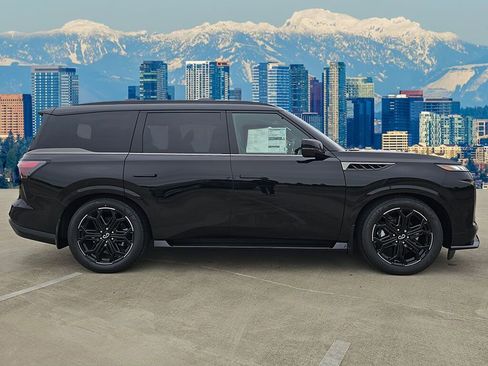 New 2026 INFINITI QX80 4WD w/ Sport Exterior Package image 8