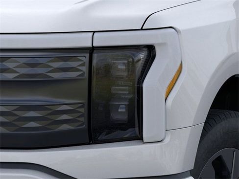 New 2025 Ford F150 Lightning Lariat image 18