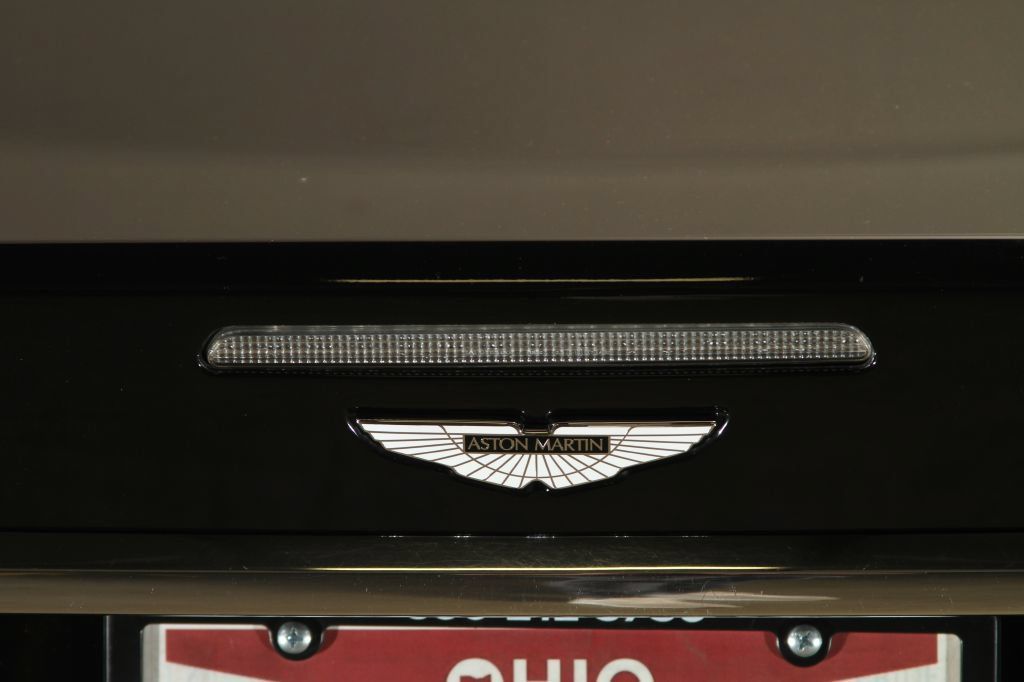Used 2009 Aston Martin DBS Coupe RWD image 39