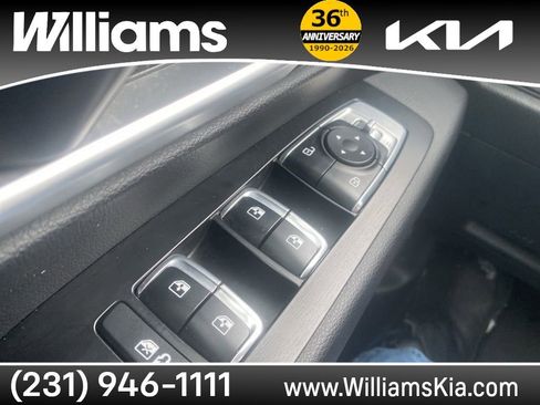 Used 2020 Kia Telluride S w/ S 8 Passenger Seating Package image 24