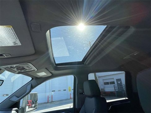 New 2026 Chevrolet Silverado 2500 LTZ w/ LTZ Premium Package image 13