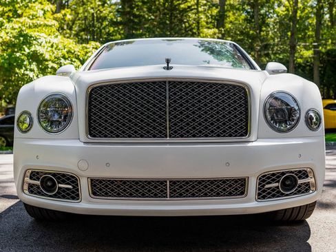 Used 2019 Bentley Mulsanne Speed image 13