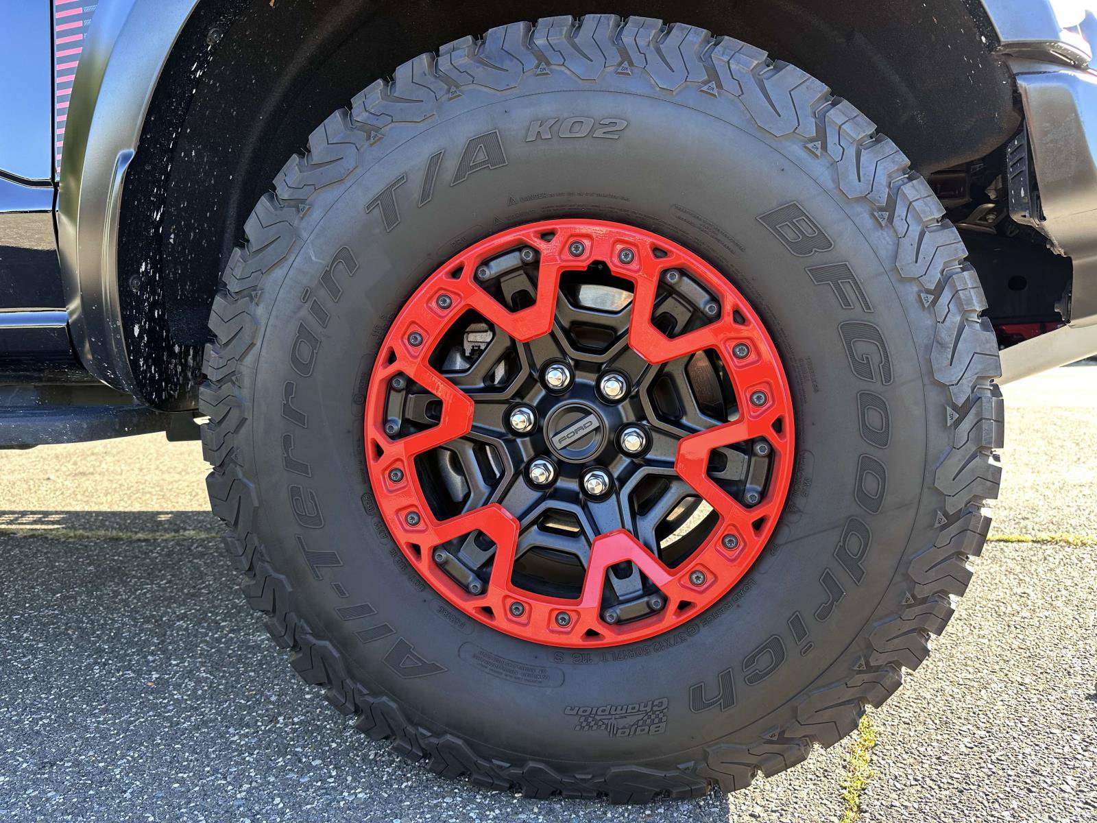 Used 2025 Ford F150 Raptor w/ Equipment Group 803A Raptor R AWD/4WD image 7