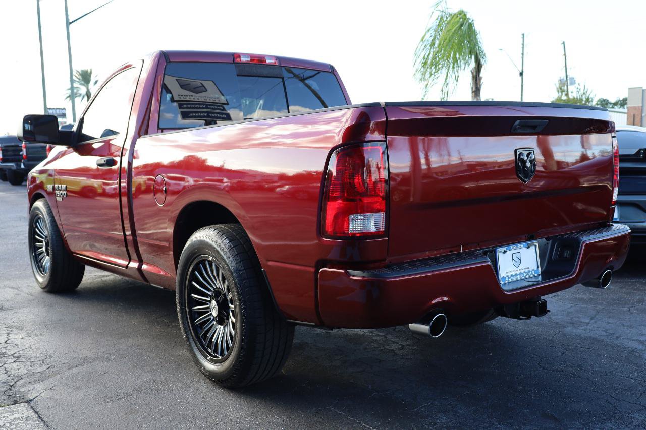 Used 2021 RAM 1500 Express w/ Express Value Package RWD image 4