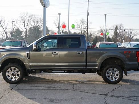 Certified 2019 Ford F250 Lariat w/ Lariat Ultimate Package image 4