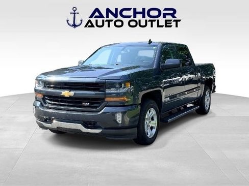 Used 2017 Chevrolet Silverado 1500 LT w/ All Star Edition AWD/4WD image 4