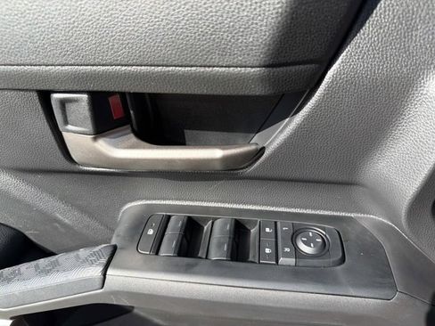 Certified 2025 Toyota Tacoma TRD Sport image 8