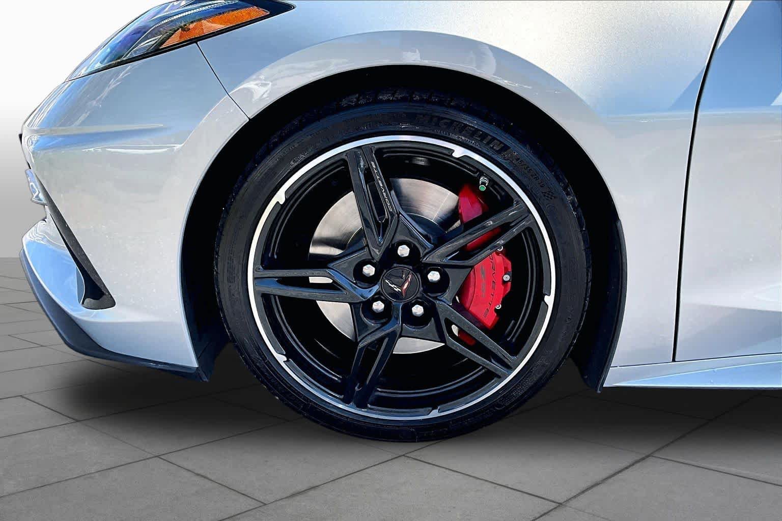 Used 2023 Chevrolet Corvette Stingray Preferred Cpe w/ Z51 Performance Package RWD image 10