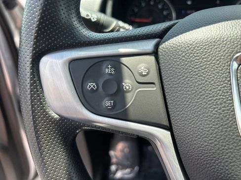 Used 2022 GMC Terrain SLE w/ Driver Convenience Package AWD/4WD image 22