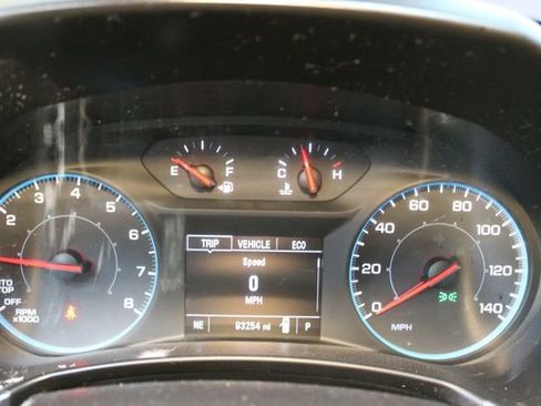 Used 2019 Chevrolet Equinox LS w/ LS Convenience Package FWD image 23
