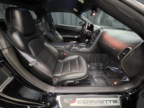 Used 2013 Chevrolet Corvette Grand Sport w/ Battery Protection Package RWD image 32