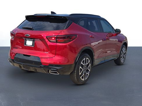 New 2026 Chevrolet Blazer RS w/ Driver Confidence II Package FWD image 5