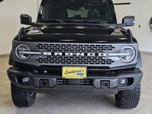 Used 2023 Ford Bronco Badlands image 2