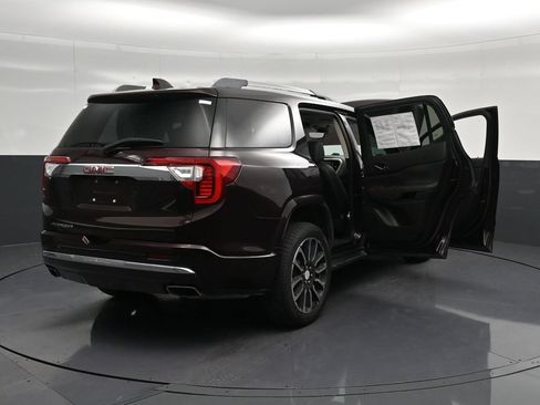 Used 2020 GMC Acadia Denali w/ Technology Package FWD image 36