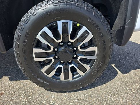 New 2026 GMC Sierra 2500 Denali Ultimate image 34