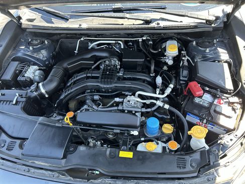 Used 2018 Subaru Crosstrek 2.0i Limited image 17